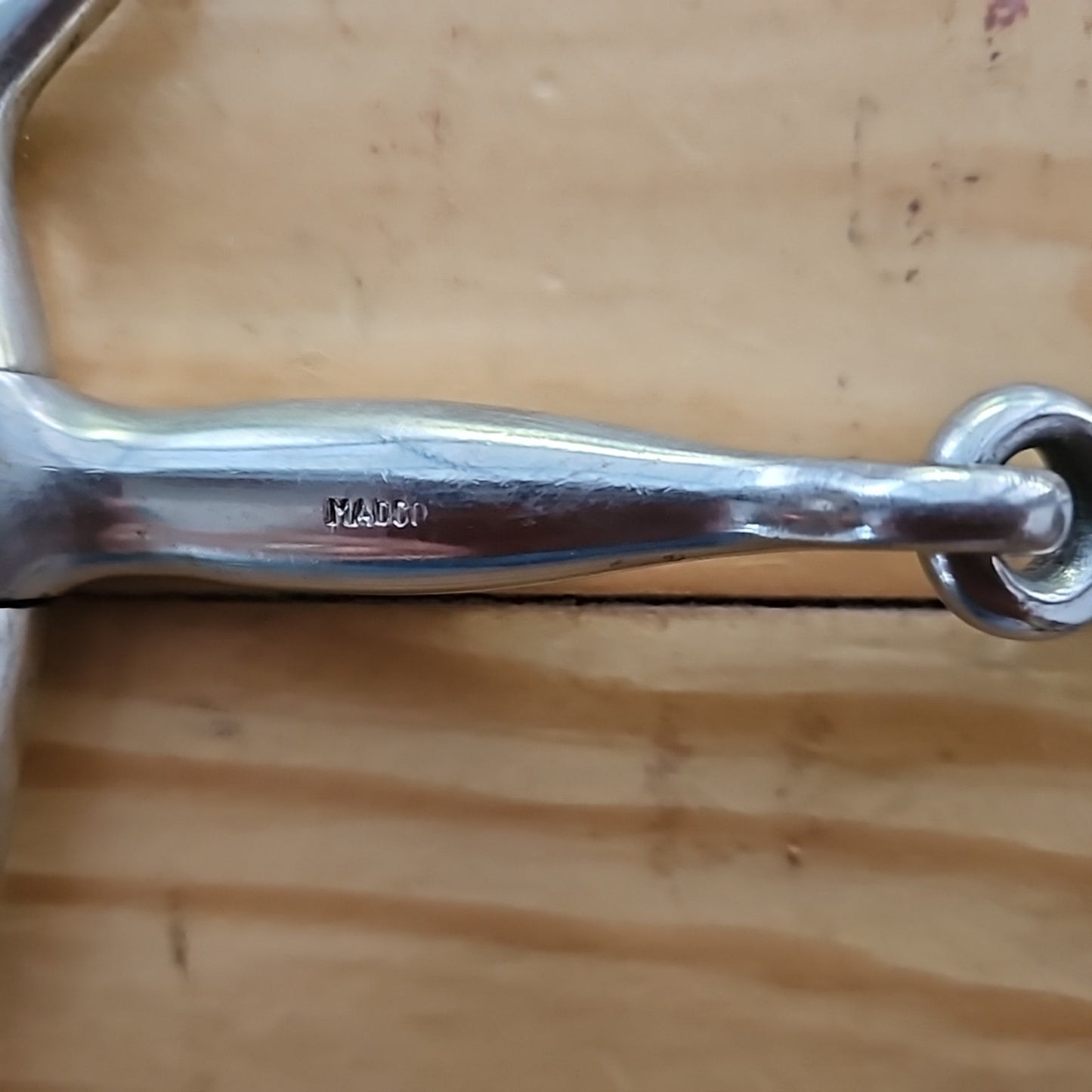 Training Bit 4 Rein 5" Mouth Stainless Steel Broken Mouth Bit Pre-Owned by Madco