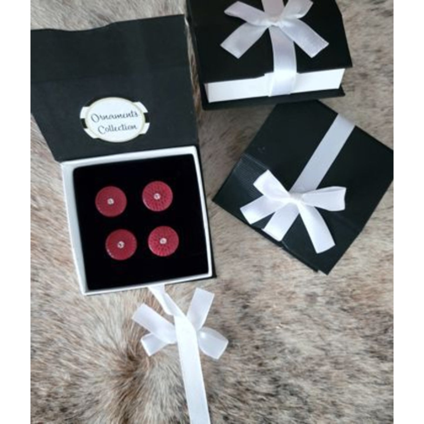 Magnetic Horse Show Number Pins Red On Broadway Set of 4 NEW