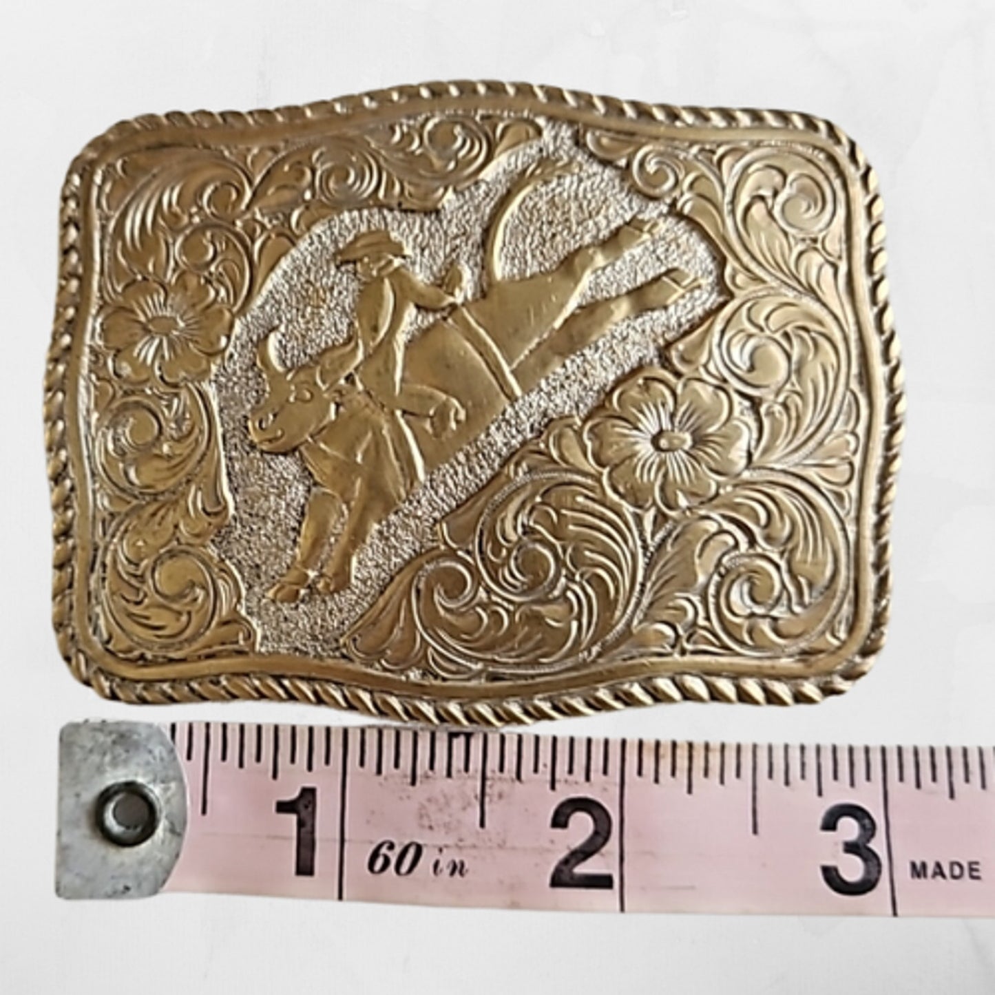 Crumrine Bullrider Buckle Youth or Ladies 3x2 Pre-Owned