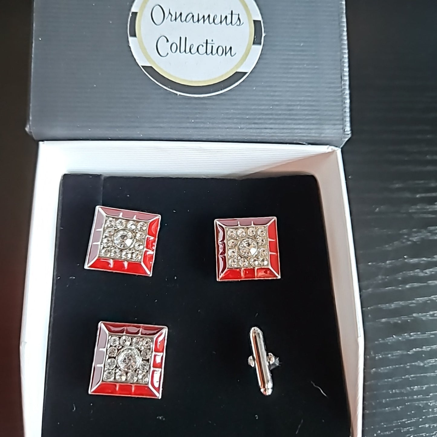 Blanket Links Horse Show Number Pins Set of 4 Top Shelf