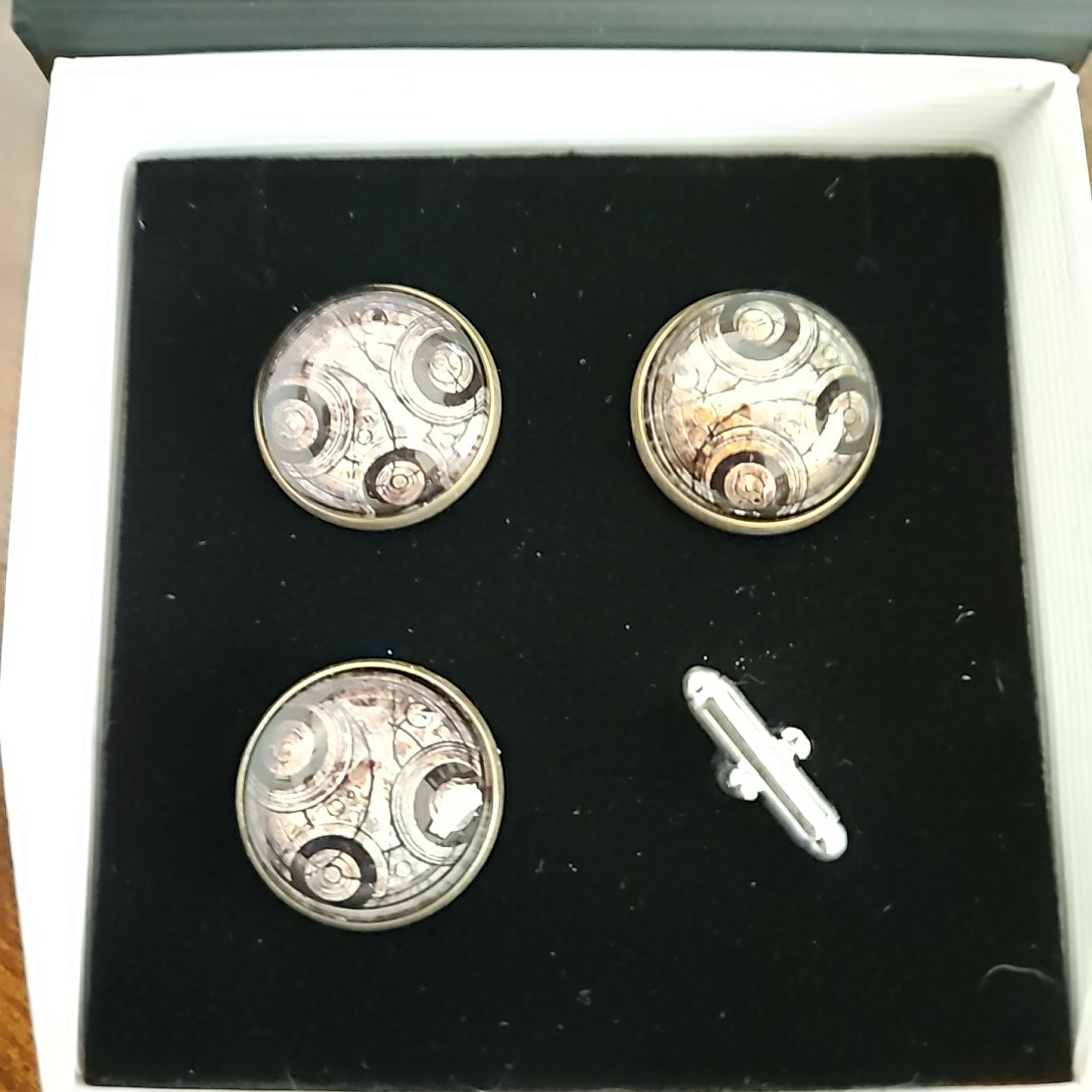 Blanket Links Horse Show Number Pins Set Dynasty