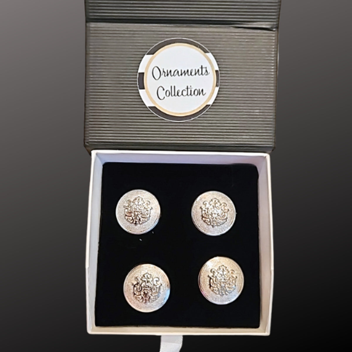 Magnetic Horse Show Number Pins Silver Manor Concho Set of 4 NEW