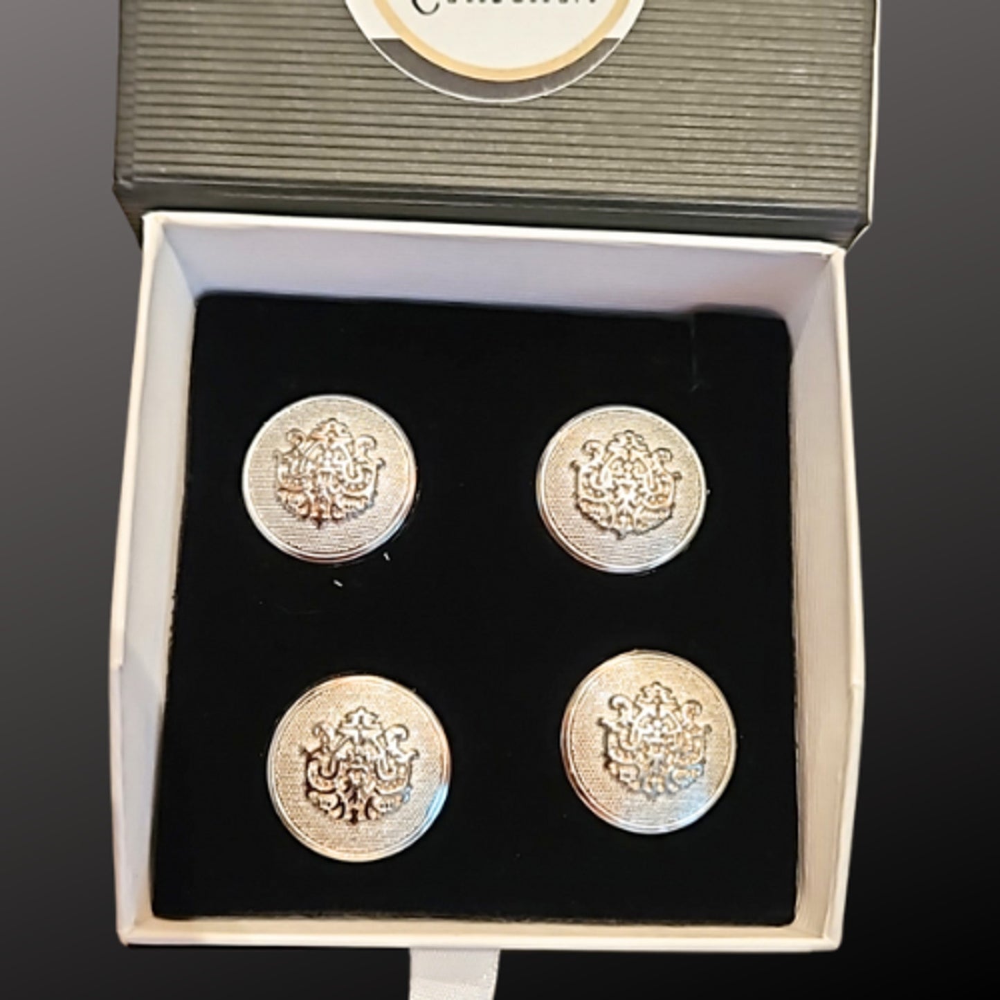 Magnetic Horse Show Number Pins Silver Manor Concho Set of 4 NEW