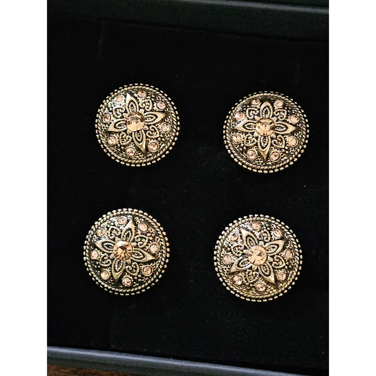 Magnetic Horse Show Number Pins Harmony