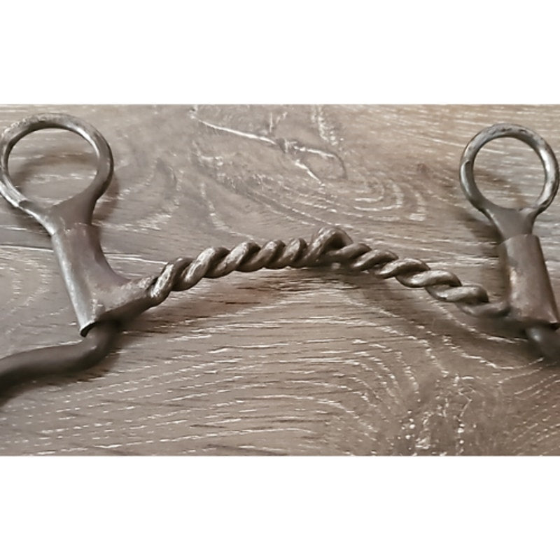 Wetern Twisted Wire Broken Mouth Bit Browned Steel 4 1/2" mouth