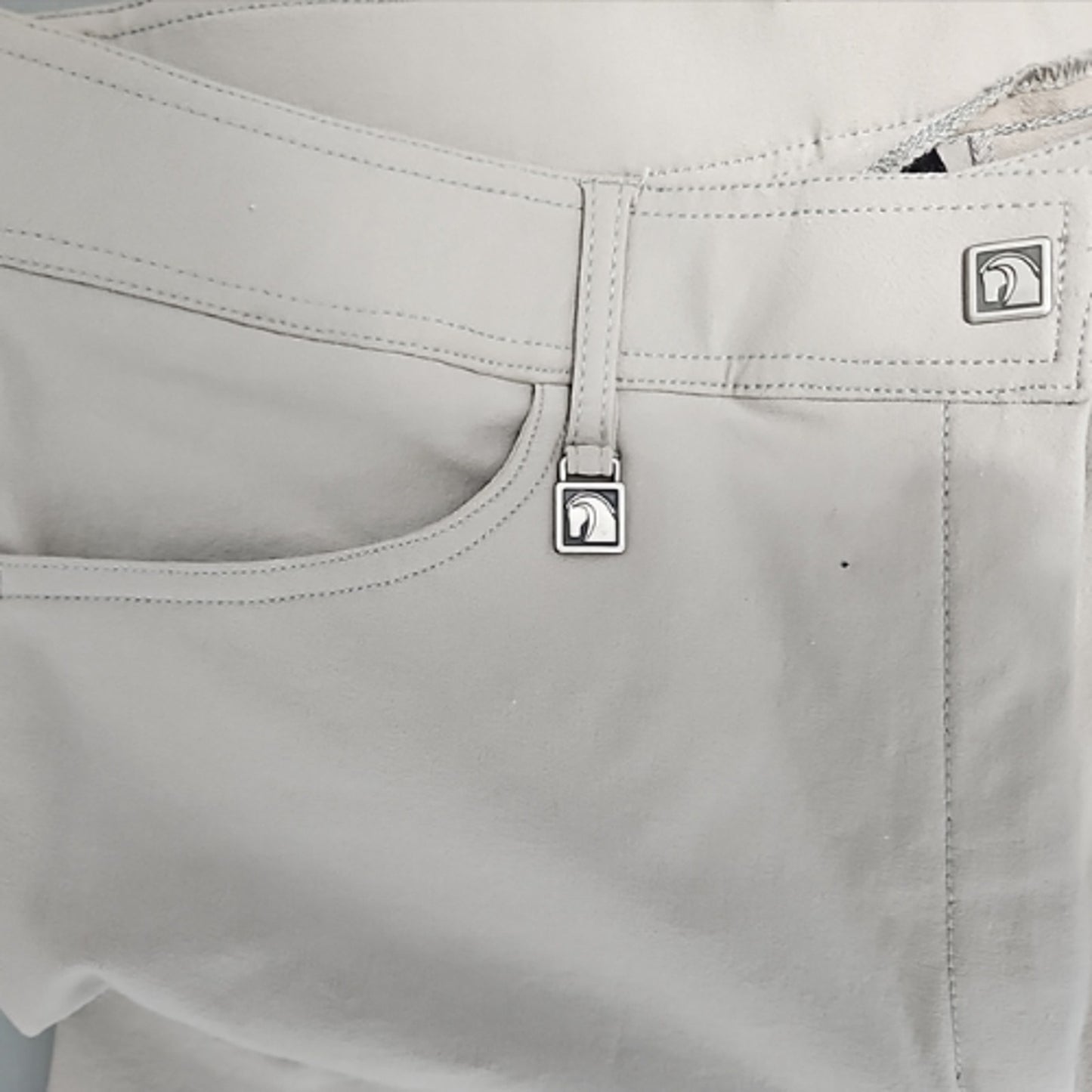 Romfh Full Seat Tan English Breeches Size 34L Pre-Loved