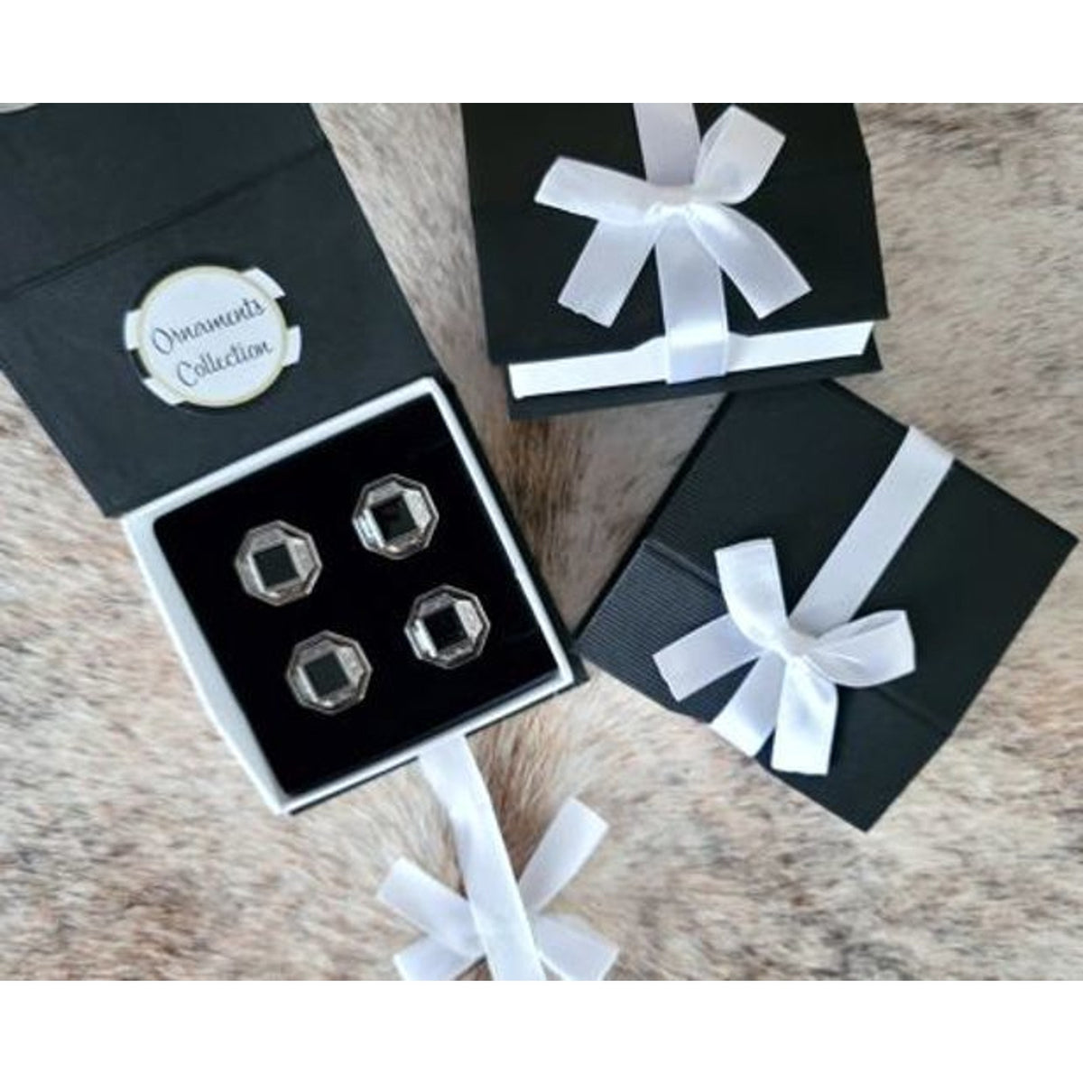 Magnetic Horse Show Number Pins Onyx Frame Concho Set of 4 NEW