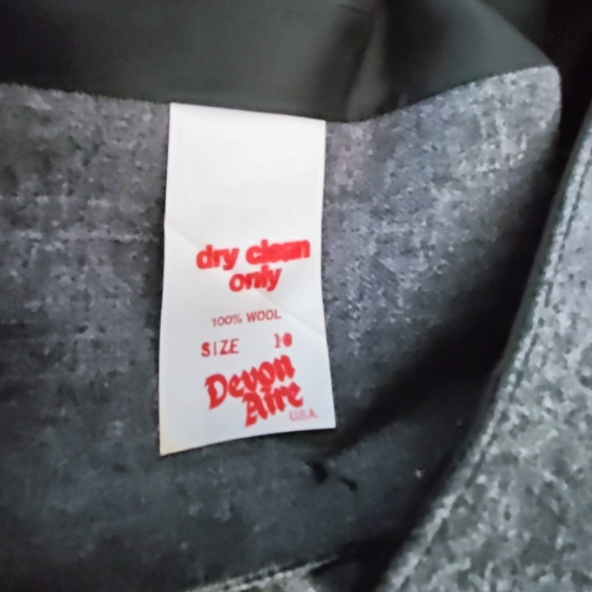 Devon-Aire 100% Wool Show Coat Ladies 10 Gray Pinstripe