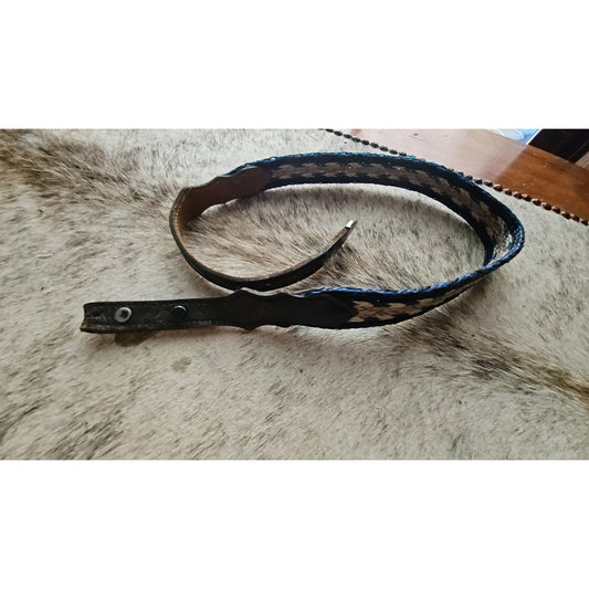 Youth Western Belt Hitched 26" to 29" Black Cream and Blue USED